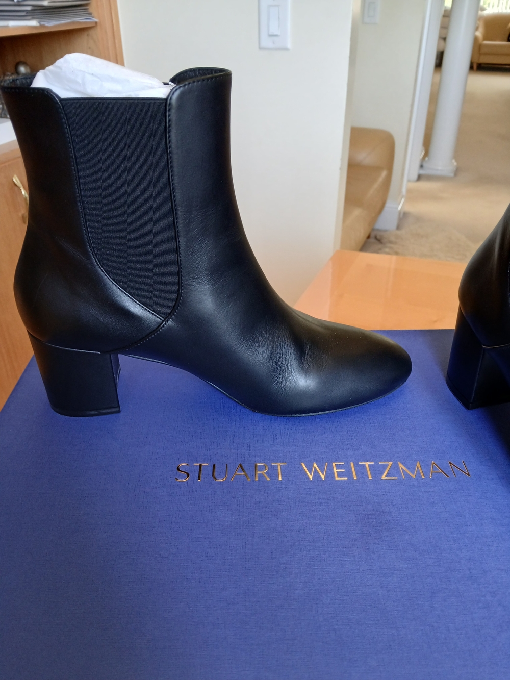 Stuart Weitzman Black Leather Chelsea Ankle Boots